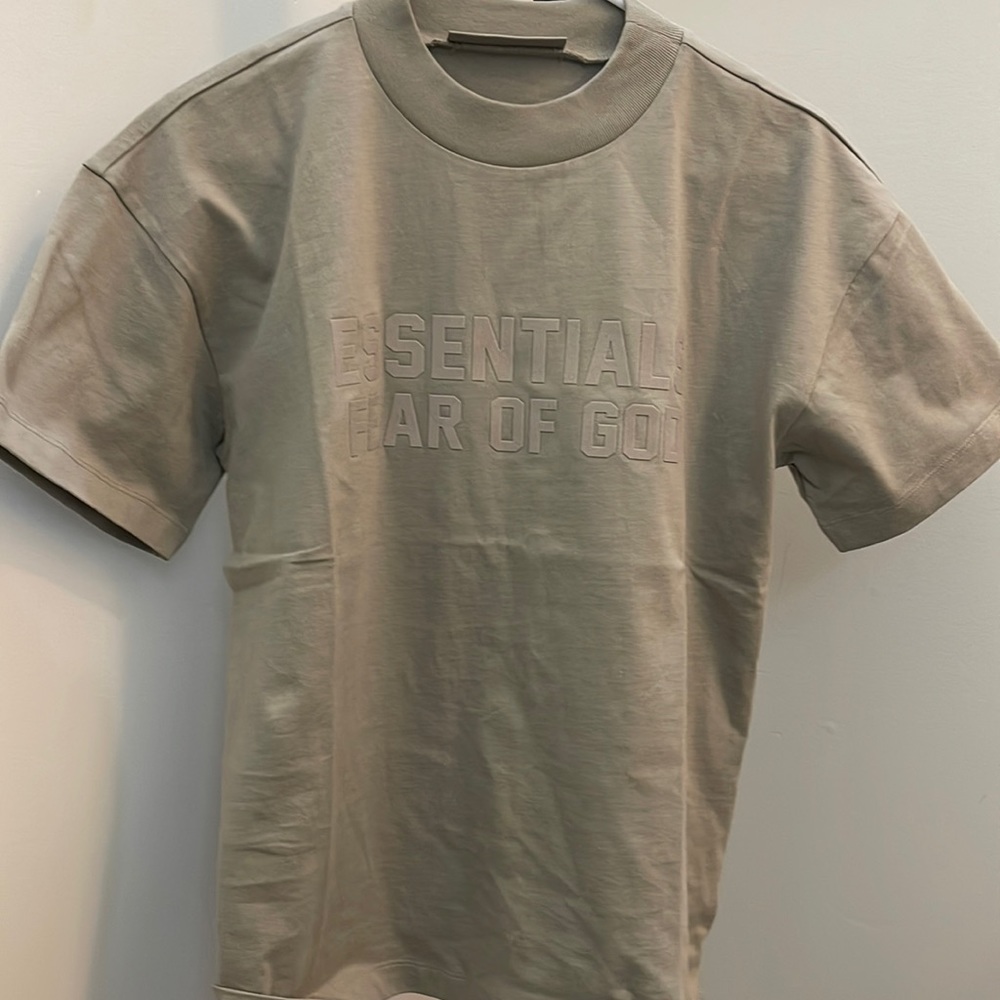 Essentials Kids Tshirt